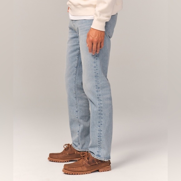 Abercrombie & Fitch • 90’s Vintage Straight Jeans - Picture 3 of 10